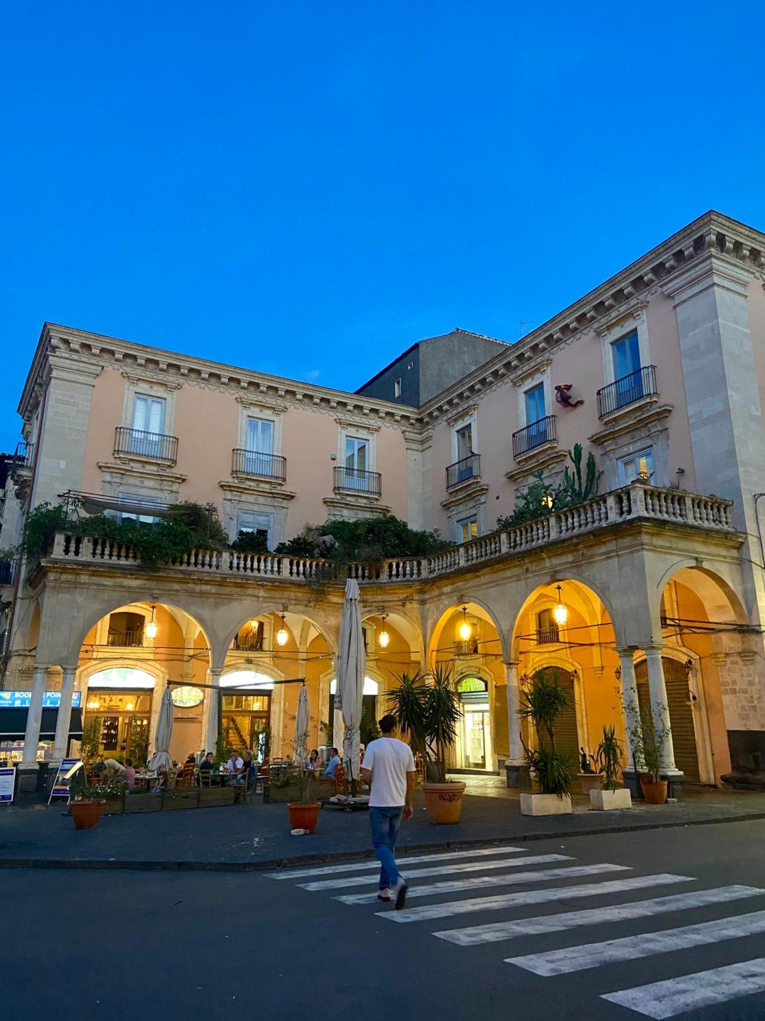 Treasures Apartment Catania Ngoại thất bức ảnh