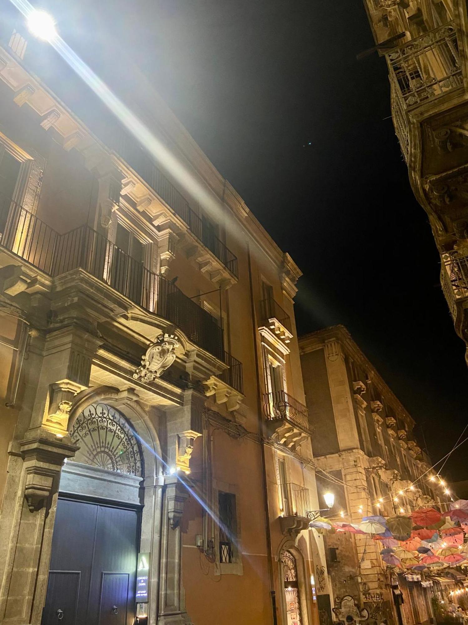 Treasures Apartment Catania Ngoại thất bức ảnh