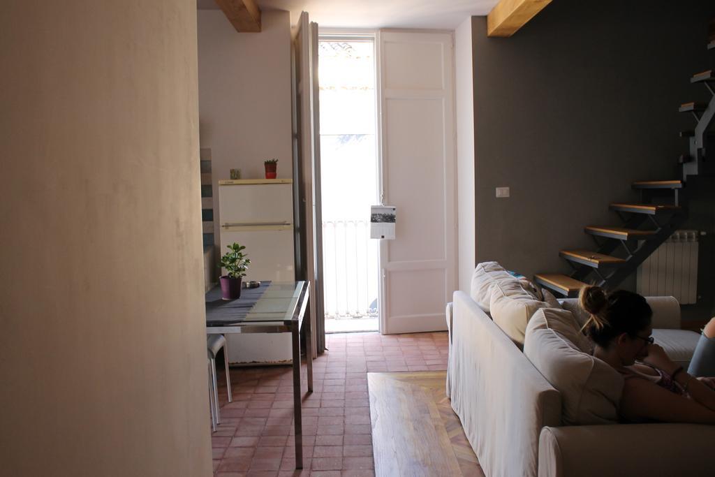 Treasures Apartment Catania Ngoại thất bức ảnh